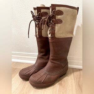 UGG AUSTRALIA BELCLOUD SHEARLING WATERPROOF LACE-UP BOOTS, COGNAC, SIZE 8, NWOB